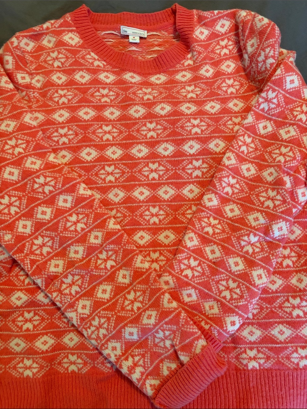 GAP Coral and White fair isle sweater